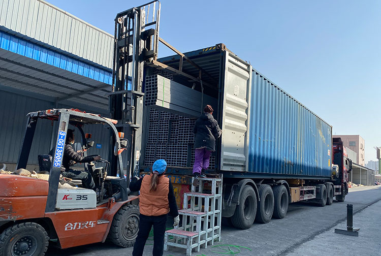 Fiberglass profiles shipped to the USA