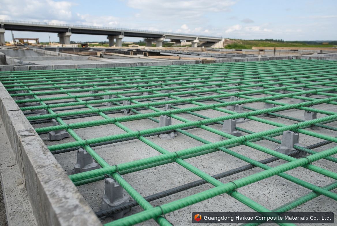 Fiberglass vs. Aluminum Profiles: When FRP Is the Smarter Switch